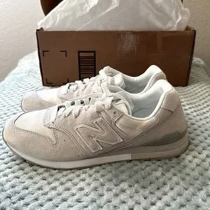 【New Balance 】CM996TA2 New Balance | Shoes | New Balance 996 Mens Size 7 Grey White Suede